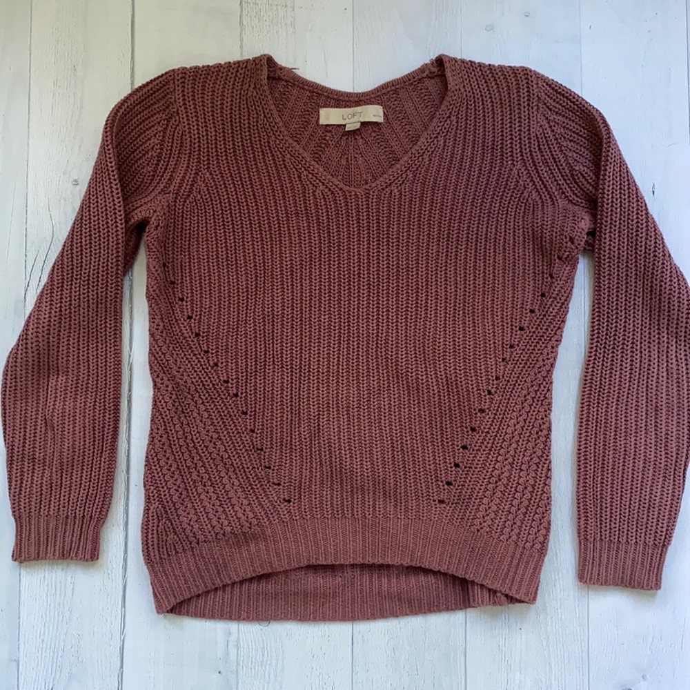 ❌ SOLD ❌ LOFT - Ribbed Sweater